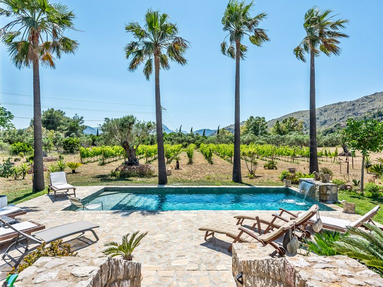 Country House for Sales in Port Pollenca, Balearic Islands 2