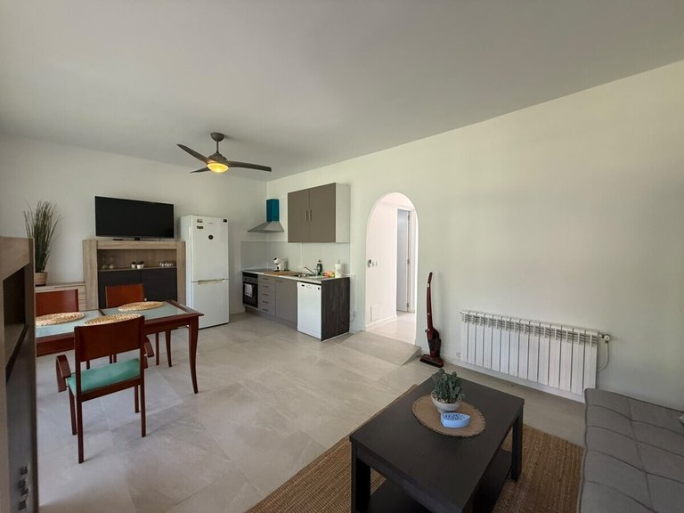 Apartment for Sales in Paguera, Balearic Islands 3