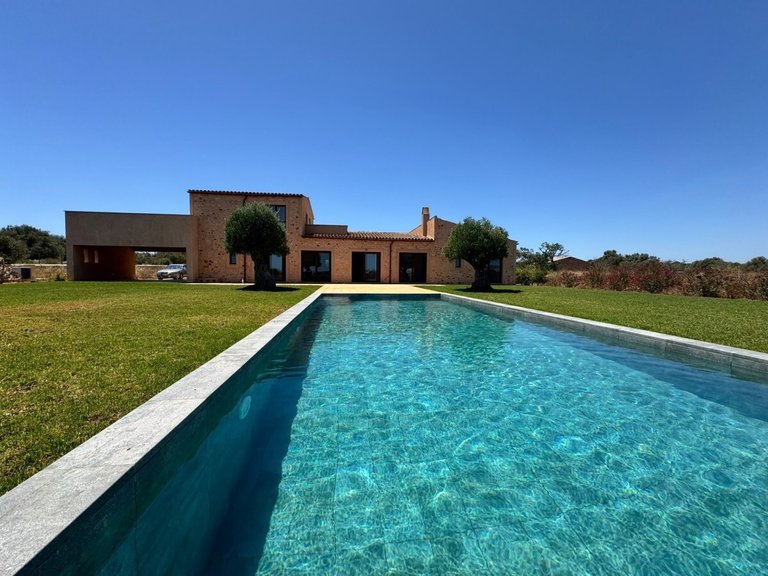 Country House for Sales in Santanyí, Balearic Islands 1