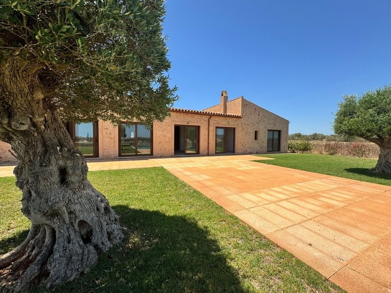 Country House for Sales in Santanyí, Balearic Islands 2