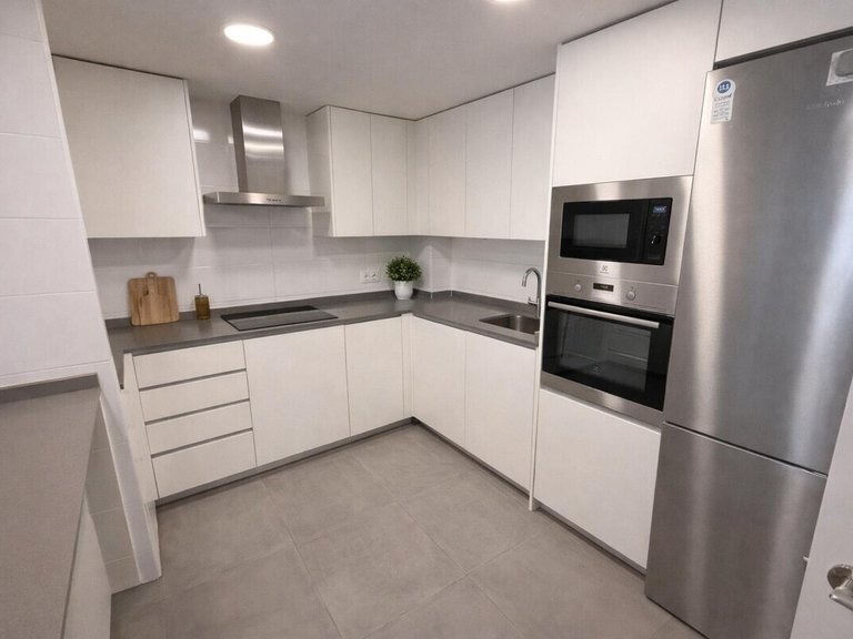 Apartment for Sales in Santa Ponsa, Balearic Islands 8