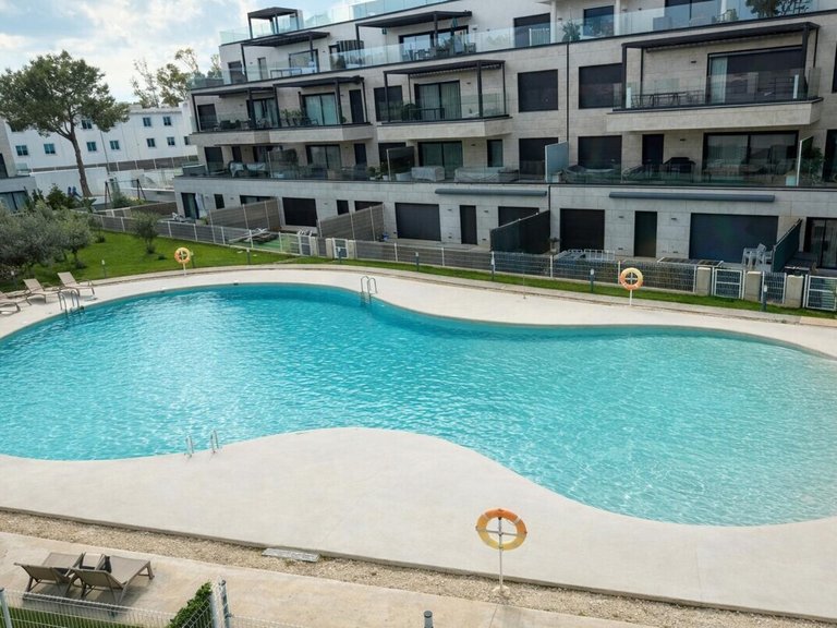 Apartment for Sales in Santa Ponsa, Balearic Islands 4