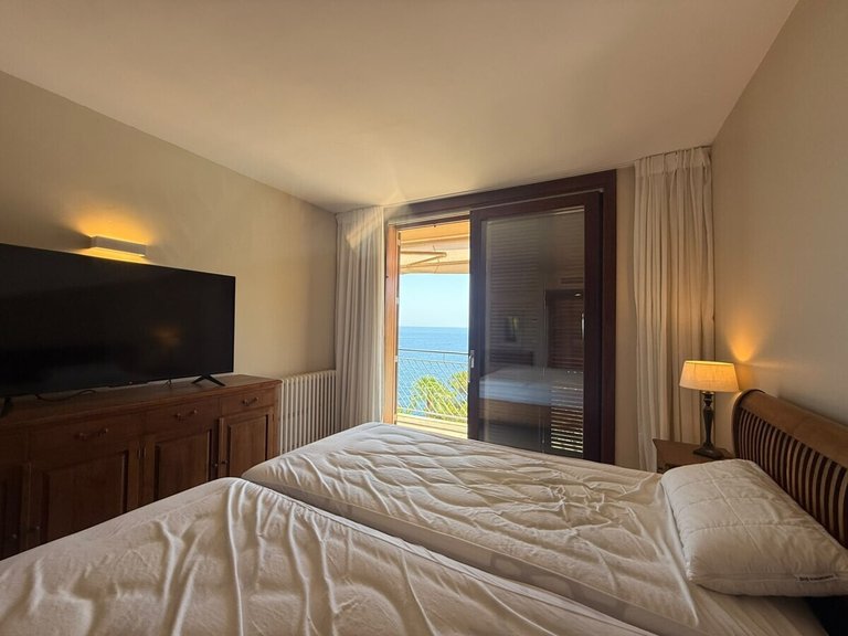 Apartment for Long Term Rentals in Sol De Mallorca, Balearic Islands 16