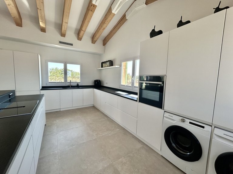 Country House for Sales in Campos, Balearic Islands 16