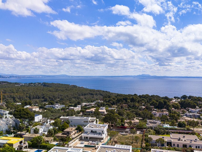 Villa for Sales in Sol De Mallorca, Balearic Islands 40