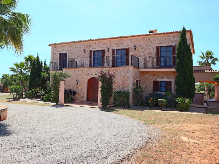 Country House for Sales in Santanyí, Balearic Islands 3