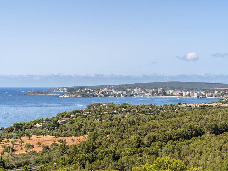 Villa for Sales in Costa D'en Blanes, Balearic Islands 11
