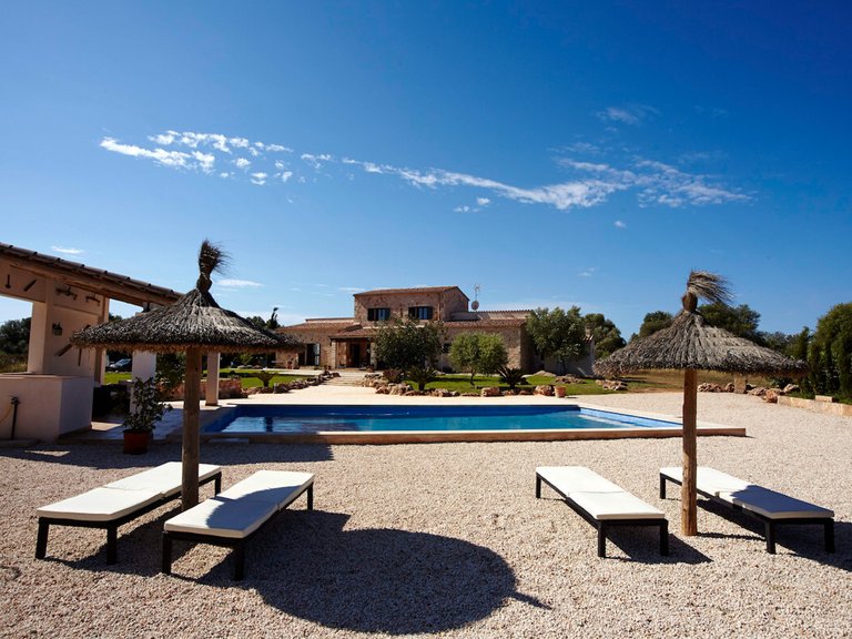 Country House for Sales in Santanyi, Balearic Islands 2