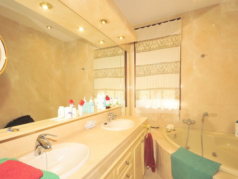 Villa for Sales in Palma De Mallorca, Balearic Islands 21