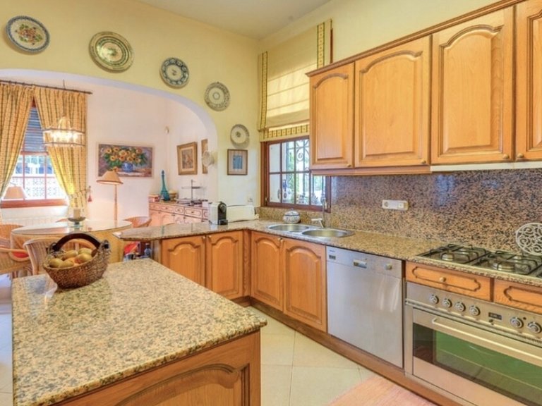 Villa for Sales in Palma De Mallorca, Balearic Islands 6