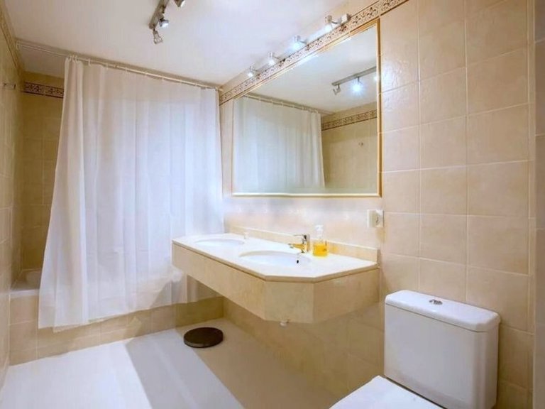 Apartment for Sales in Santa Ponça, Balearic Islands 9
