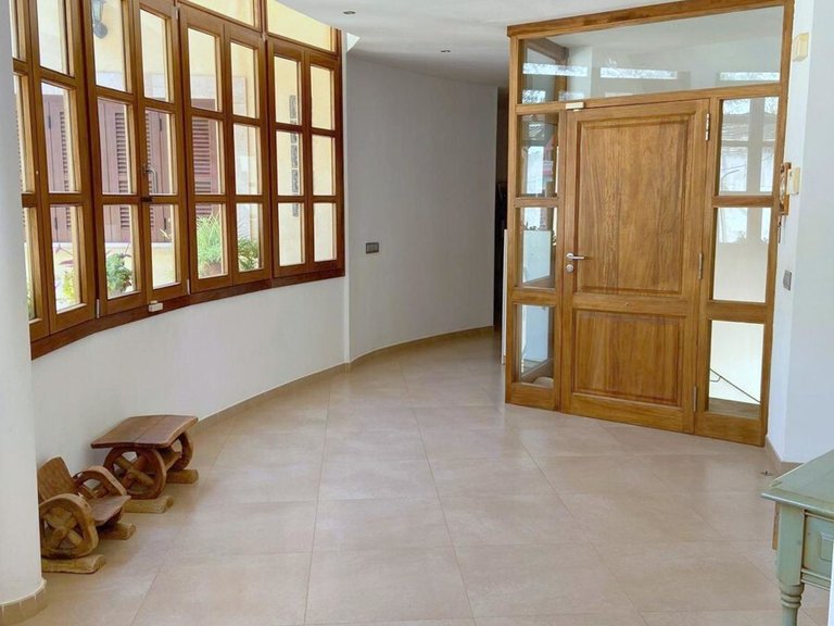 Villa for Sales in Paguera, Balearic Islands 9