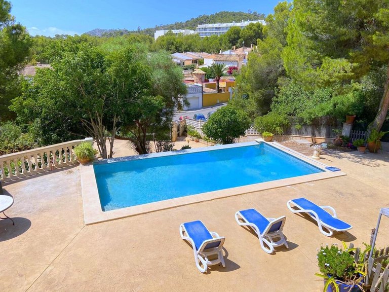 Villa for Sales in Paguera, Balearic Islands 21