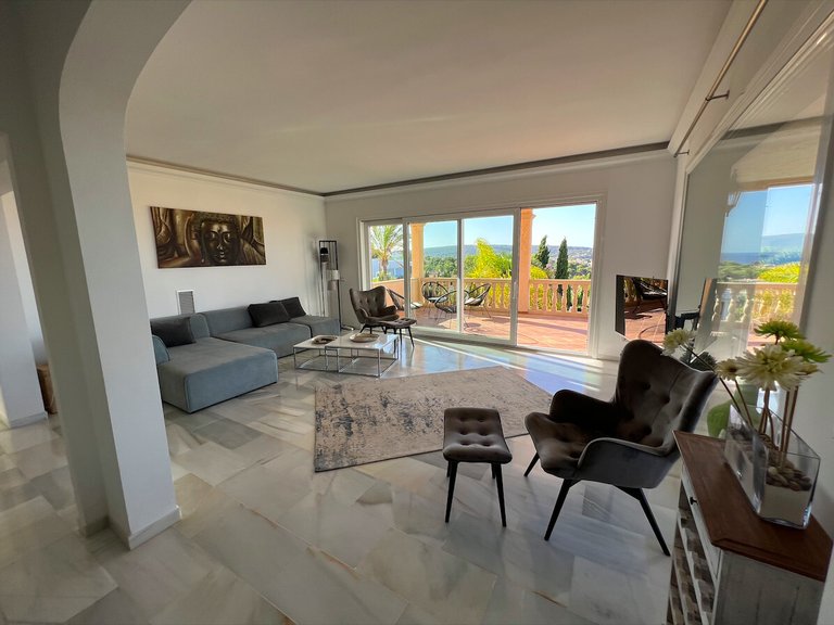Villa for Sales in Santa Ponça, Balearic Islands 3