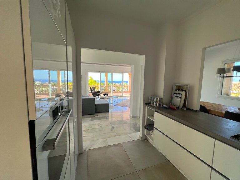Villa for Sales in Santa Ponça, Balearic Islands 21