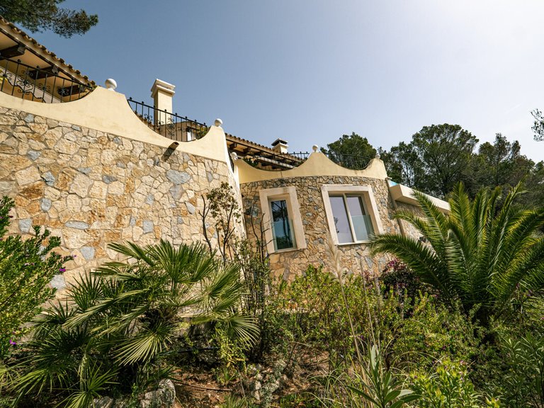 Villa for Sales in Bendinat, Balearic Islands 21