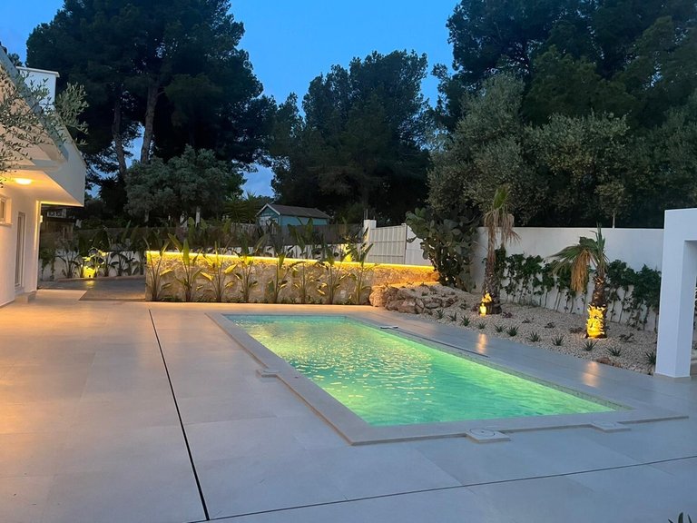 Villa for Long Term Rentals in Palmanova, Balearic Islands 2