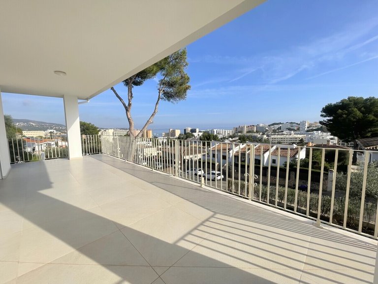 Villa for Long Term Rentals in Palmanova, Balearic Islands 22