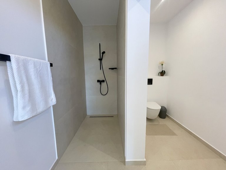 Villa for Long Term Rentals in Palmanova, Balearic Islands 37