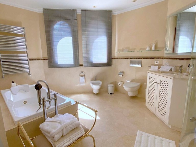 Villa for Long Term Rentals in Sol De Mallorca, Balearic Islands 20