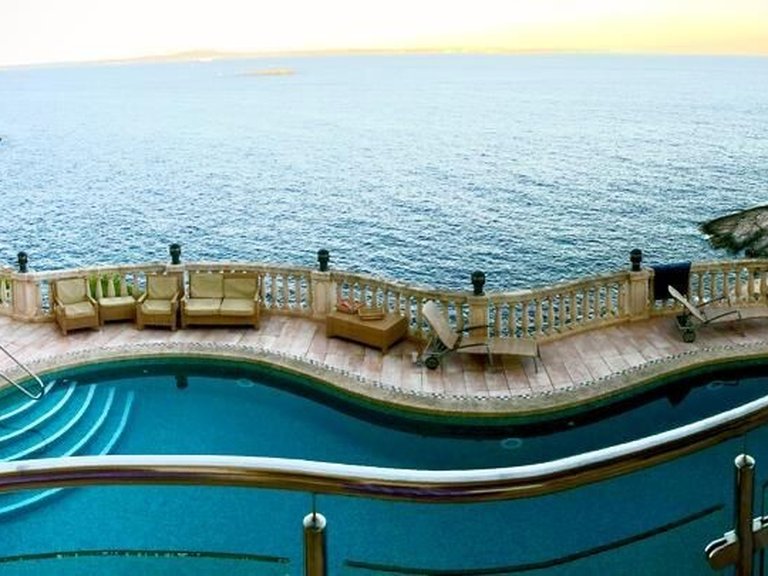 Villa for Long Term Rentals in Sol De Mallorca, Balearic Islands 14