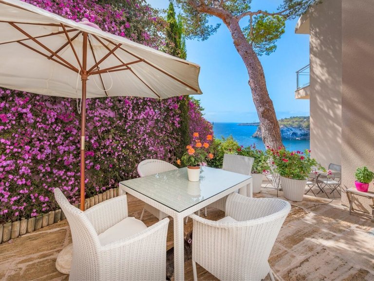 Villa for Long Term Rentals in Sol De Mallorca, Balearic Islands 8