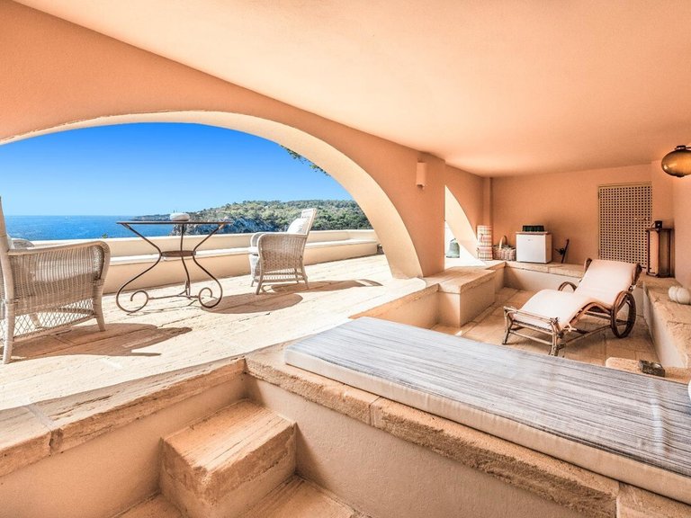 Villa for Long Term Rentals in Sol De Mallorca, Balearic Islands 10