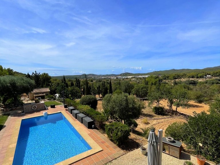 Country House for Sales in Calvia, Balearic Islands 19