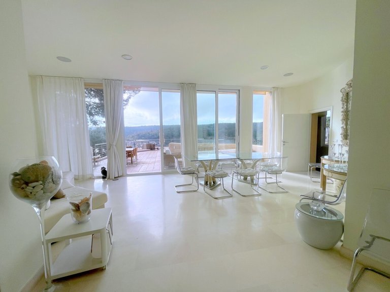 Villa for Long Term Rentals in Sol De Mallorca, Balearic Islands 11