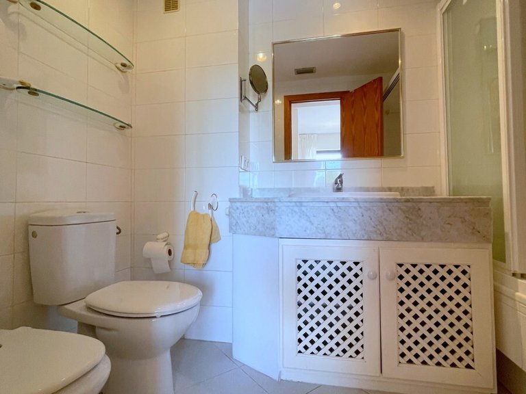 Apartment for Sales in Santa Ponsa, Balearic Islands 16