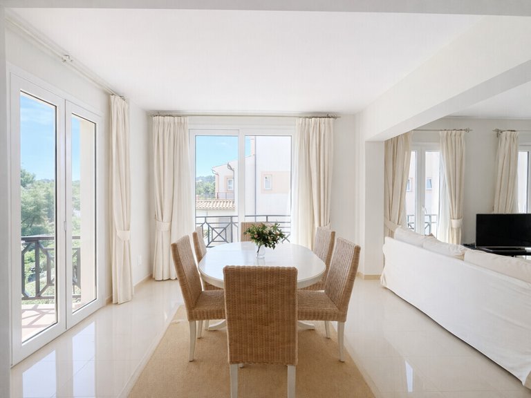 Apartment for Sales in Santa Ponsa, Balearic Islands 3