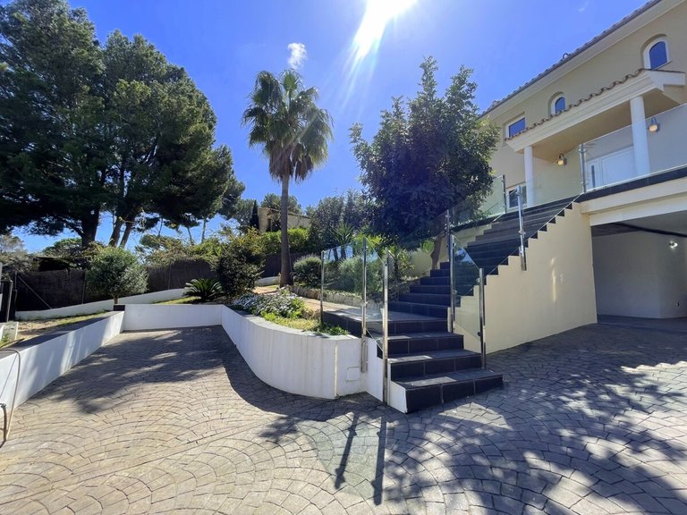 Villa for Sales in Sol De Mallorca, Balearic Islands 37