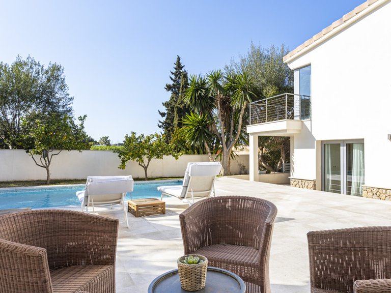 Villa for Sales in Santa Ponsa, Balearic Islands 3