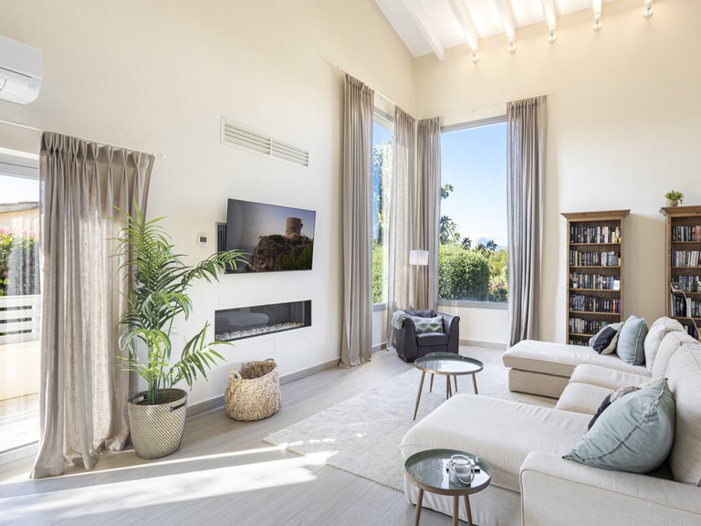 Villa for Sales in Santa Ponsa, Balearic Islands 8