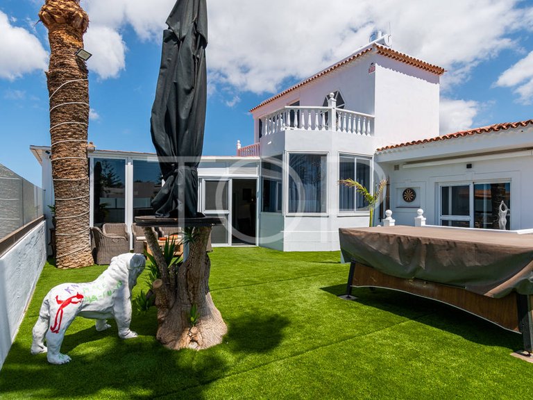 Villa for Sale in Costa Del Silencio, Tenerife 1