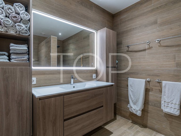 Villa for Sale in Costa Del Silencio, Tenerife 38