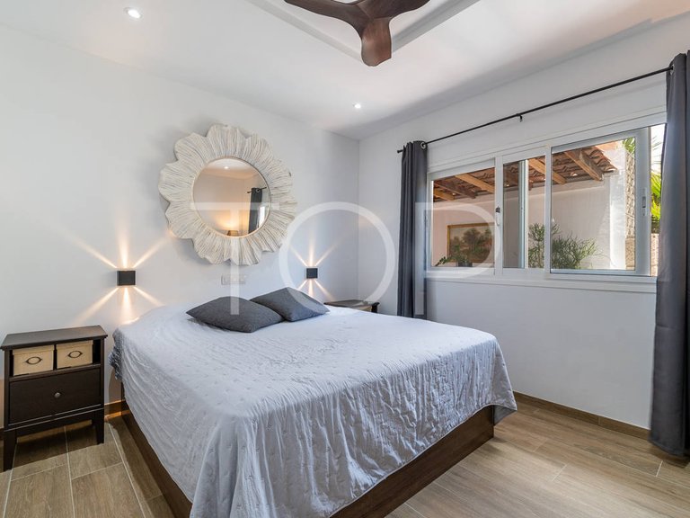 Villa for Sale in Costa Del Silencio, Tenerife 32