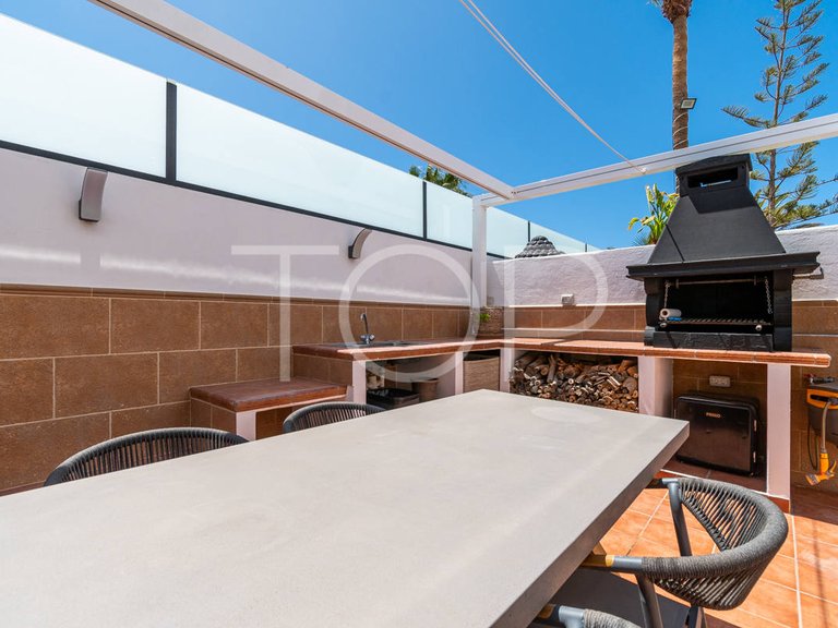 Villa for Sale in Costa Del Silencio, Tenerife 6