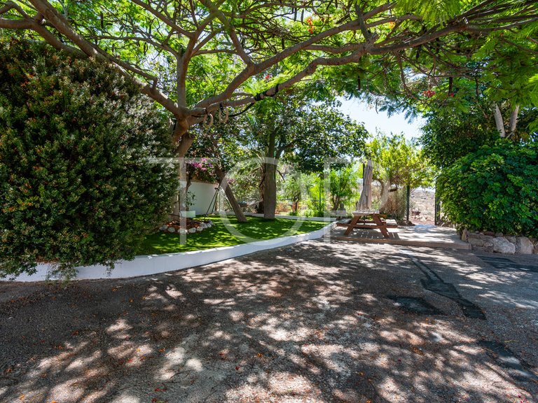 Country House for Sale in Guía De Isora, Tenerife 8