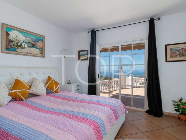 Country House for Sale in Guía De Isora, Tenerife 23