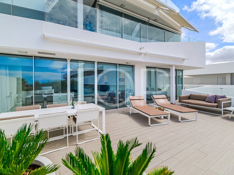 Apartment for Sale in Playa Del Duque, Tenerife 2