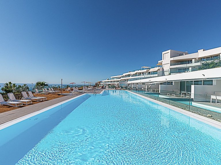 Apartment for Sale in Playa Del Duque, Tenerife 28