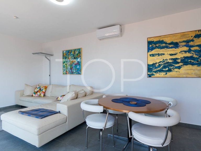 Villa for Sale in Guía De Isora, Tenerife 16