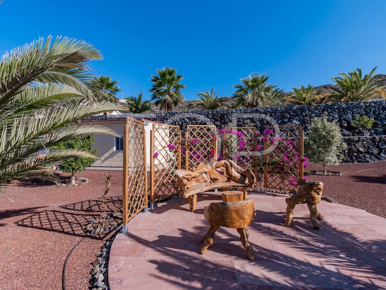 Villa for Sale in Guía De Isora, Tenerife 26