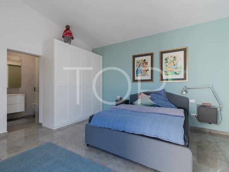 Villa for Sale in Guía De Isora, Tenerife 21