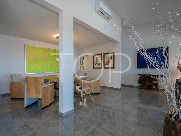 Villa for Sale in Guía De Isora, Tenerife 12