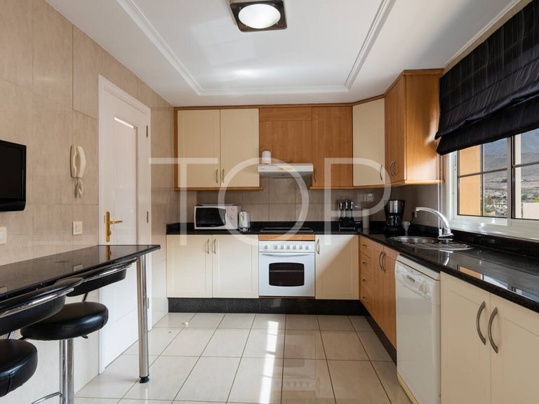 Apartment for Sale in Playa Del Duque, Tenerife 13