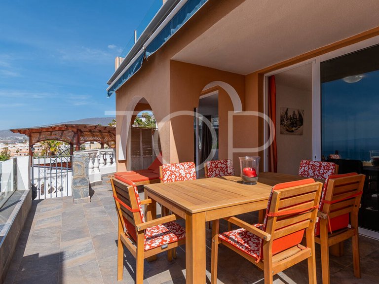 Town House for Sale in San Eugenio Alto, Tenerife 19