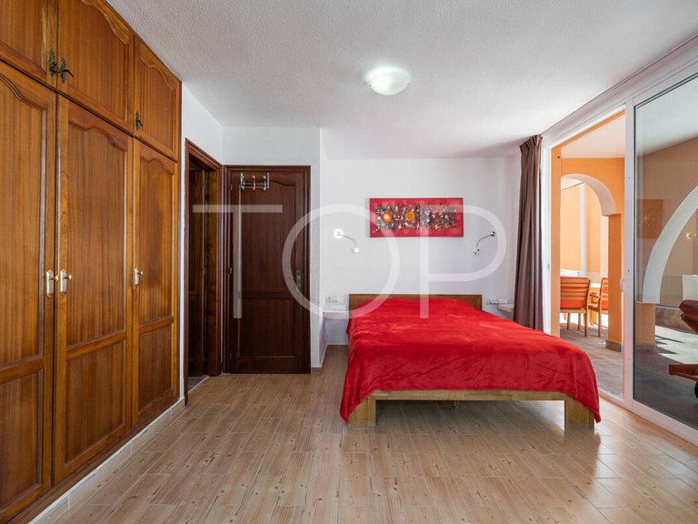 Town House for Sale in San Eugenio Alto, Tenerife 16