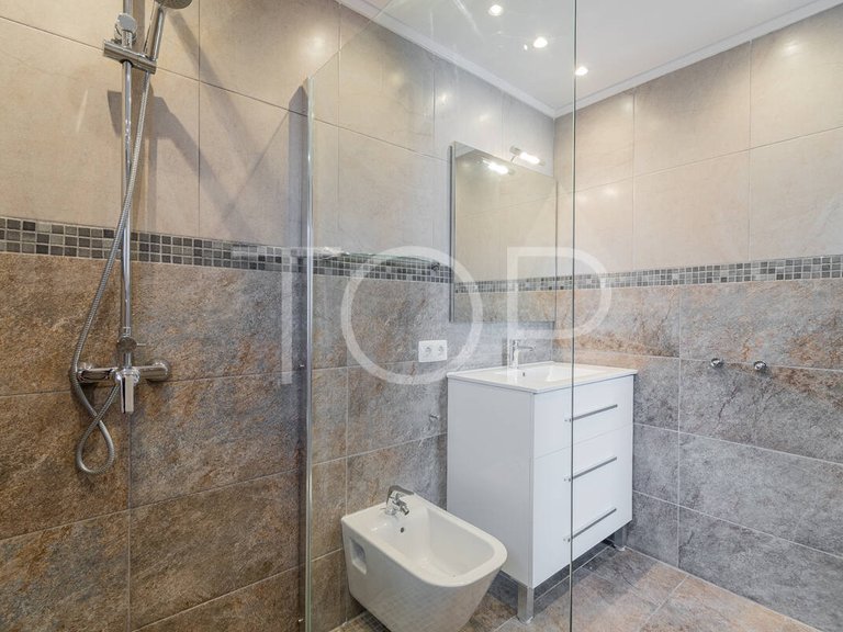 Town House for Sale in San Eugenio Alto, Tenerife 17